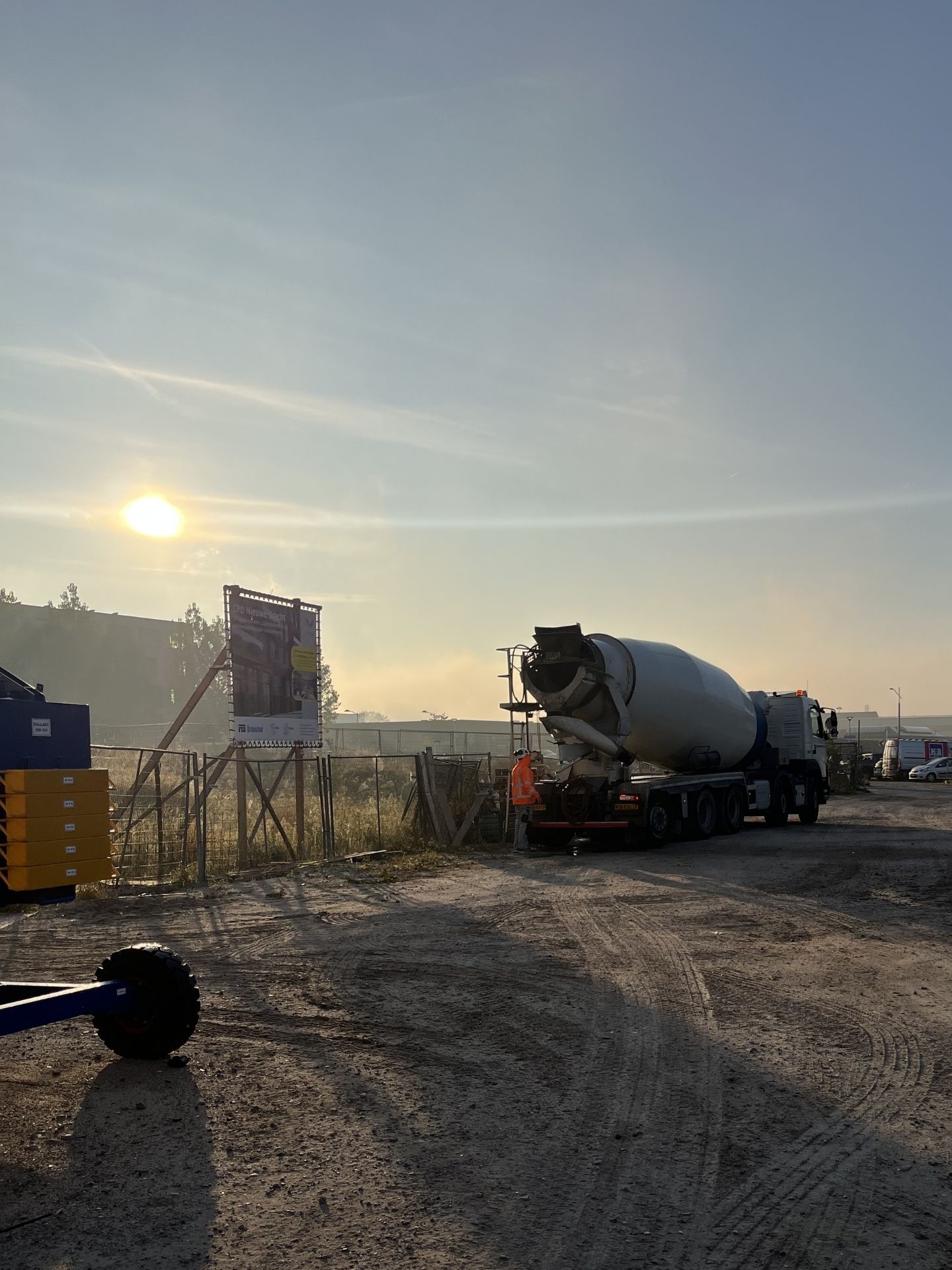 Reiniging betonwagen na de betonstort